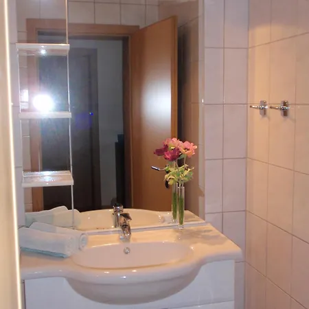 Ferienwohnungen Kern Weyregg Zimmer foto